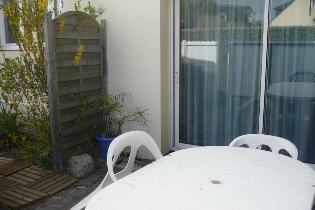 T1 Bis Duplex A 2 Pas De La Plage A Larmor-Plage Apartment Exterior photo
